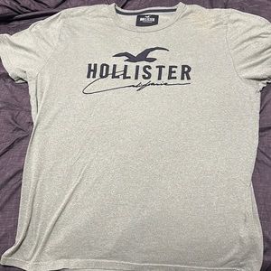 Hollister Tee